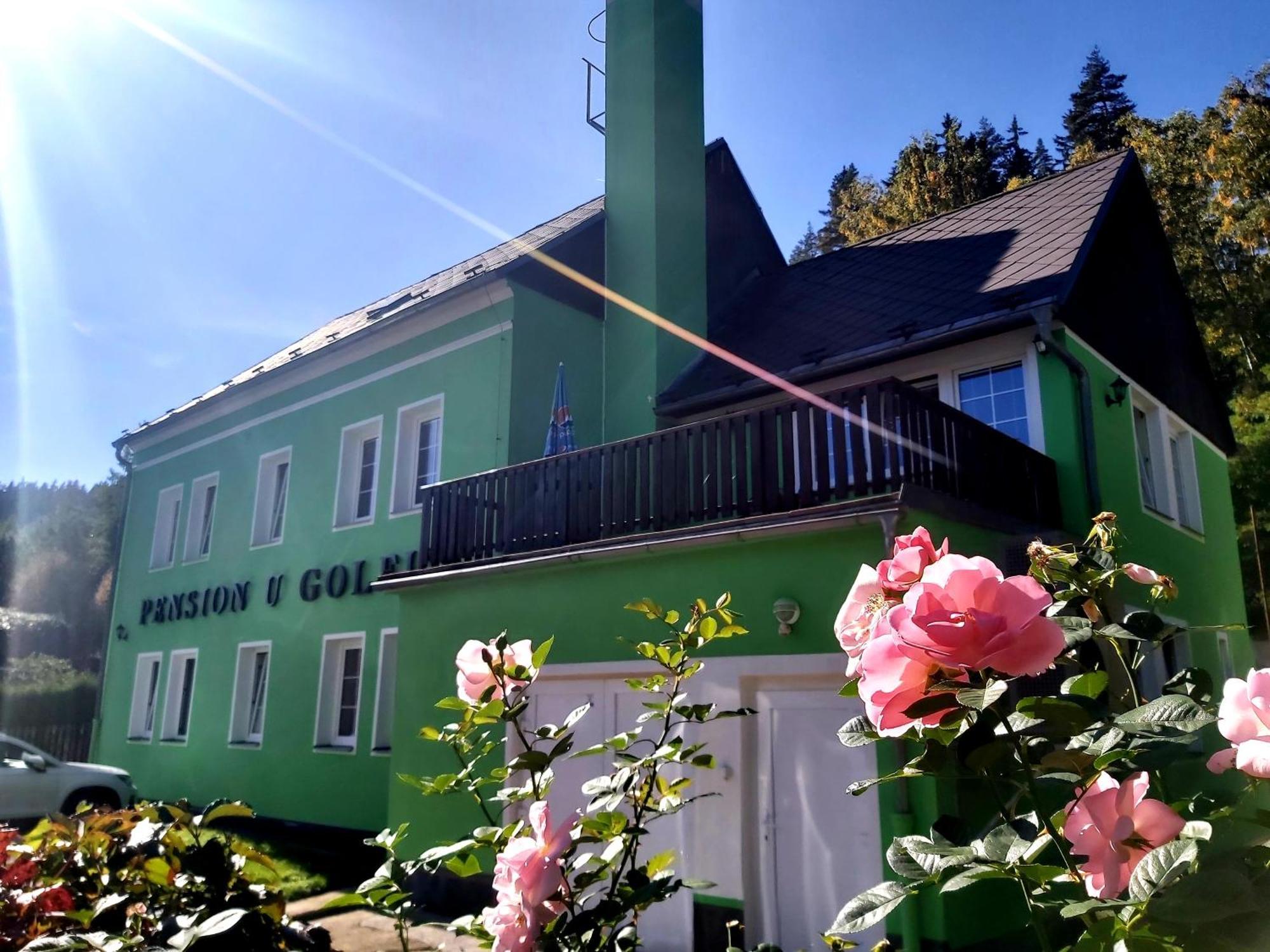Pension U Golfu Cihelny Karlovy Vary Exterior photo