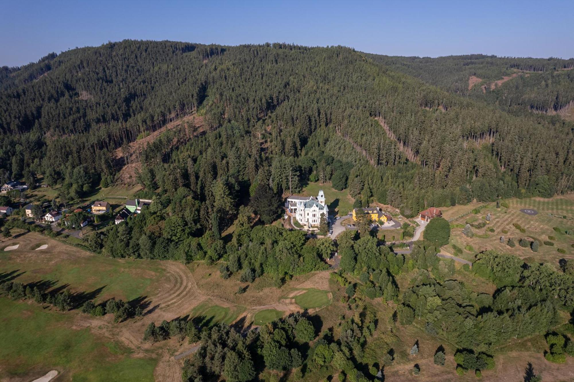 Pension U Golfu Cihelny Karlovy Vary Exterior photo