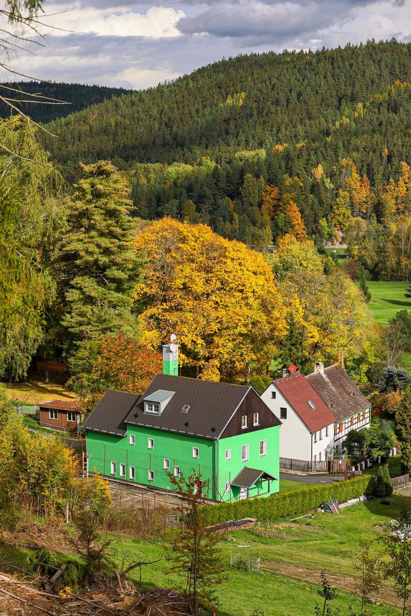 Pension U Golfu Cihelny Karlovy Vary Exterior photo