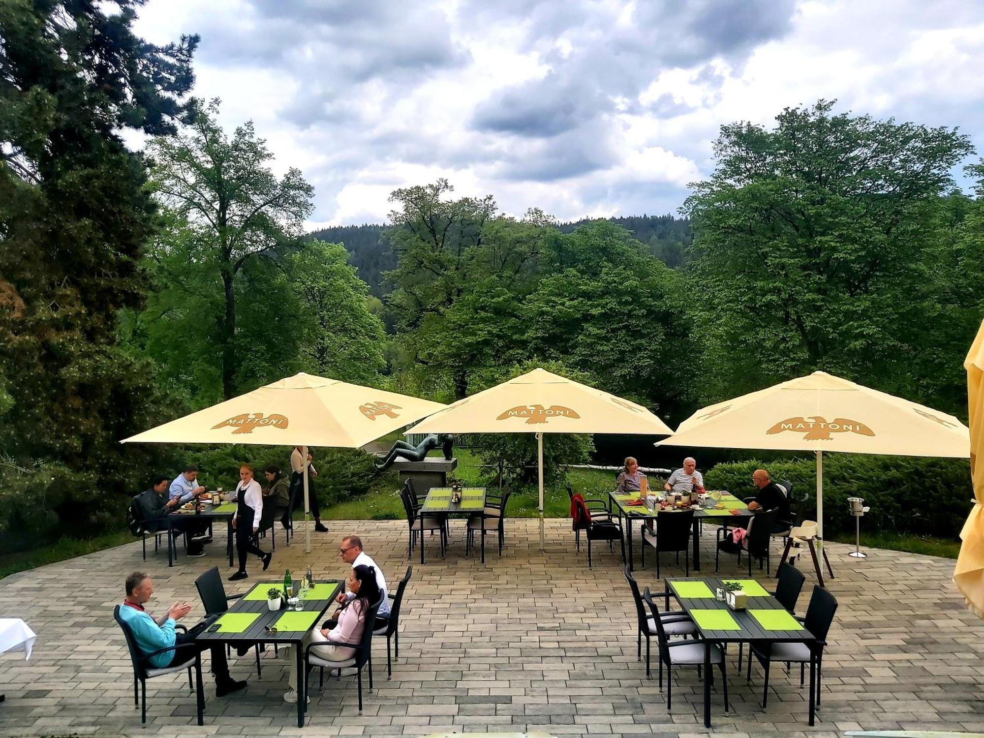 Pension U Golfu Cihelny Karlovy Vary Exterior photo