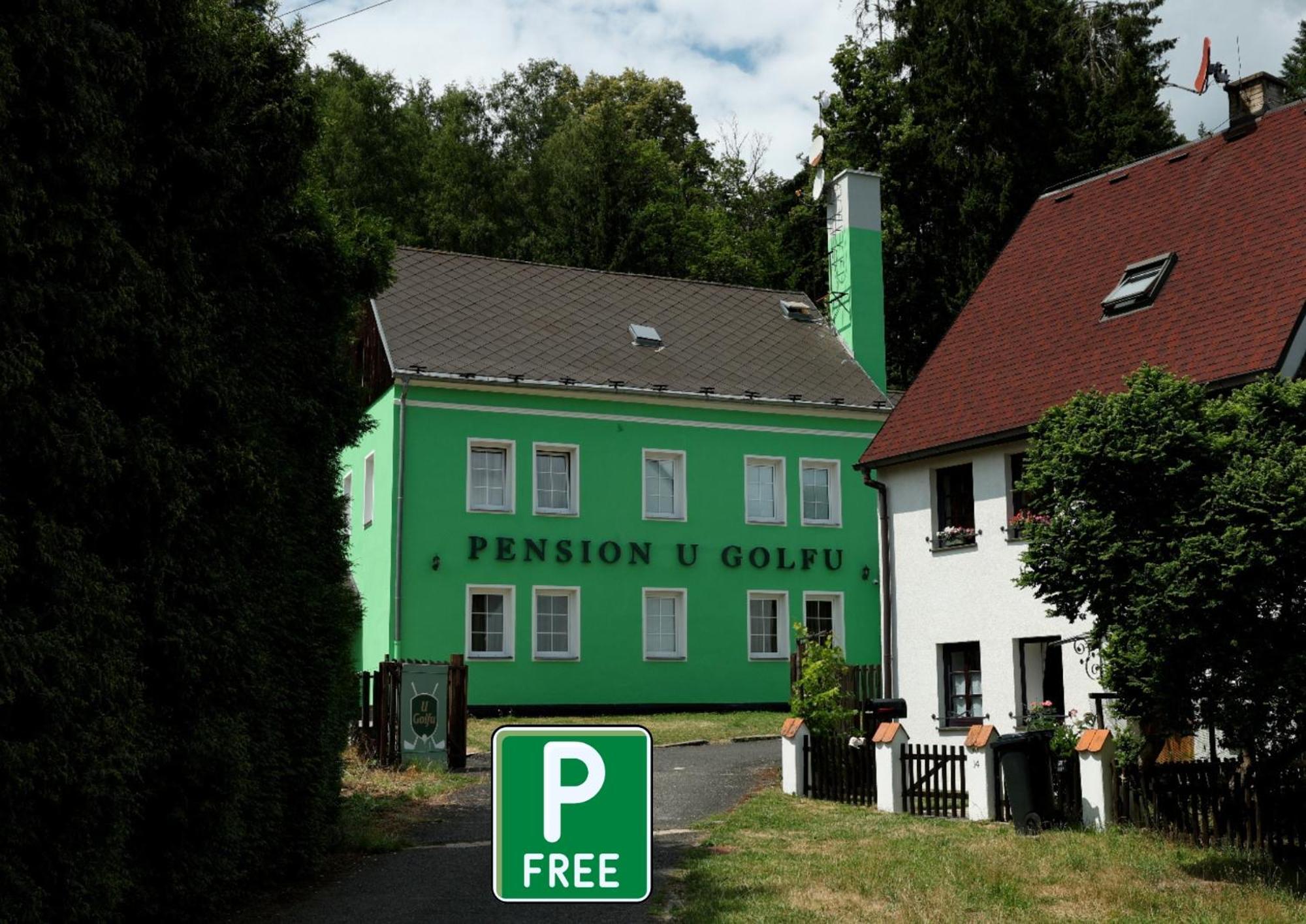 Pension U Golfu Cihelny Karlovy Vary Exterior photo